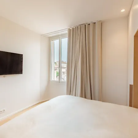 Le Quai, Vue Sur Le Port De * Saint-Tropez